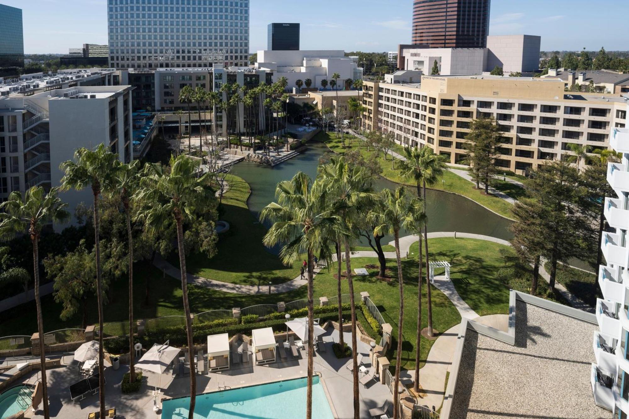 Готель Costa Mesa Marriott Екстер'єр фото