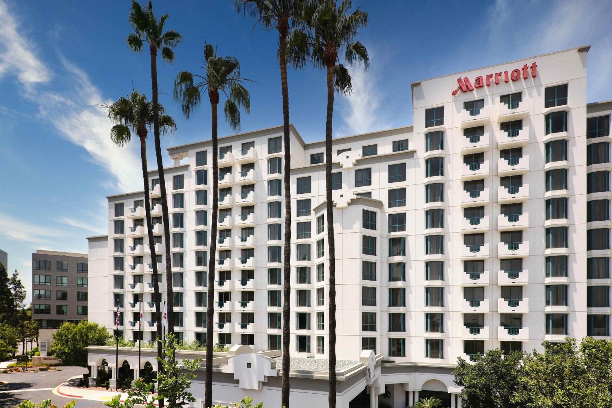 Готель Costa Mesa Marriott Екстер'єр фото