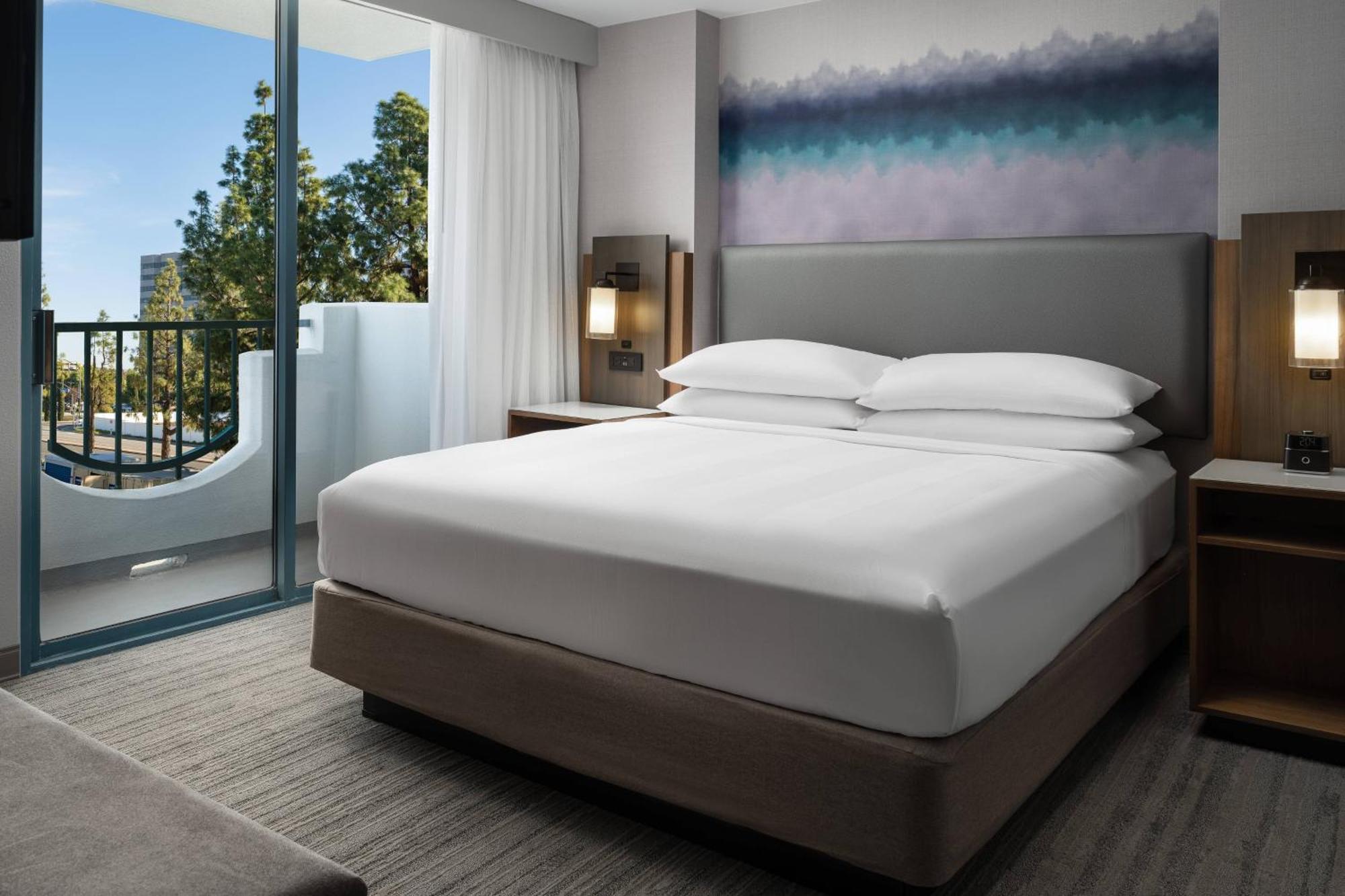 Готель Costa Mesa Marriott Екстер'єр фото